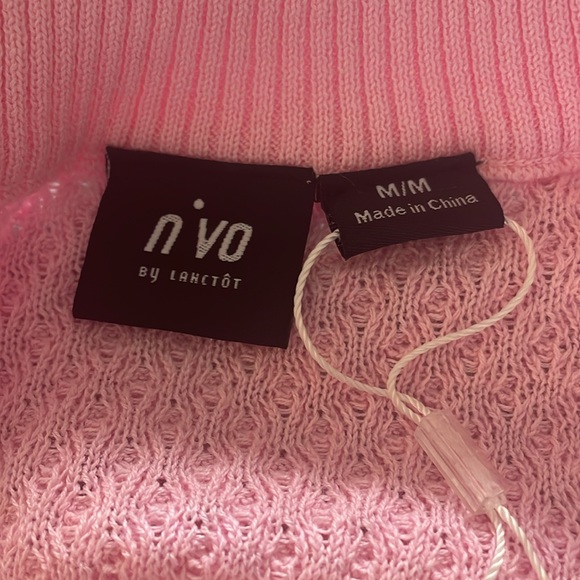 Nivo ladies V Neck Cable Knit Long Sleeve Sweater in M Golf Tennis NWT - Picture 3 of 5